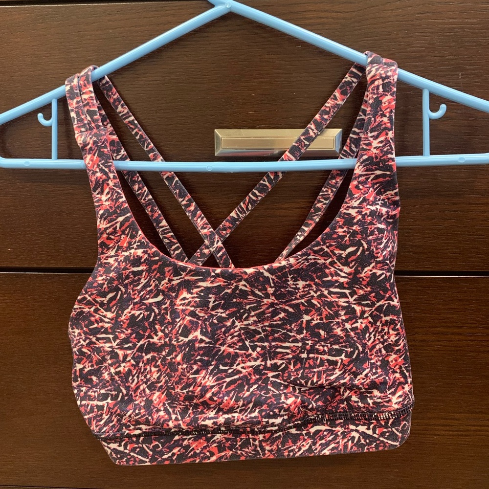 Lululemon Energy Bra size 6 - Picture 1 of 2